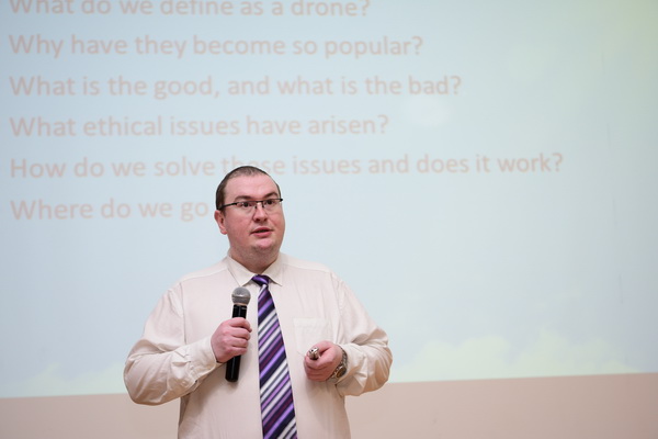 Dr Gareth Lewis, Senior Lecturer, The Sino-British College, USST